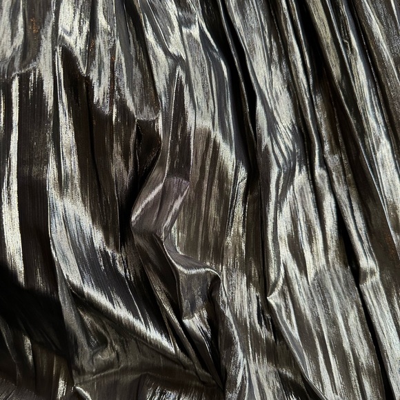 Gap Metallic Skirt Size L - Picture 5 of 6